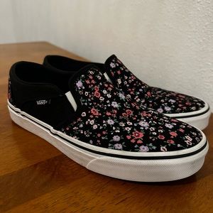 Women’s floral Vans size 8.5